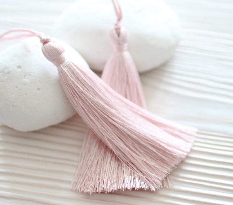 Hochzeit - Pink silk tassel, large tassels, pale pink tassel, hand made silk tassel, decorative tassels, jewelry tassels, tassel, thread tassel, pink