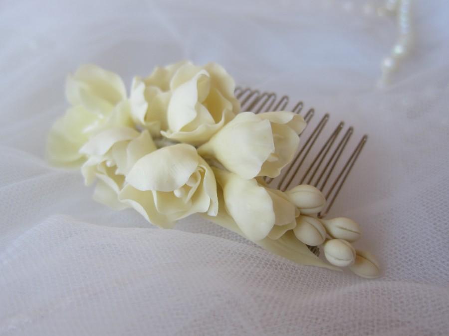 زفاف - Freesia ivory comb- bridal flower comb, pearl, wedding flower comb, flower comb, bridal comb, flower hair accessory, cold porcelain, clay