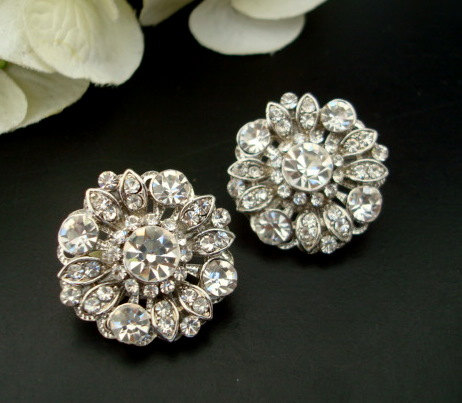 Hochzeit - Bridal Stud Earrings Clip on earrings Statement crystal Bridal Earrings Rhinestone Stud Earrings Wedding Rhinestone Earrings COLLEEN