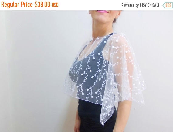 Свадьба - ON SALE Lace Shrug Bolero, Shiny Lace Weddings Top Wear Shoulder Wrap, Bridal Shawl Shrug, Lace stole wrap scarf, Wraps shawl - $32.30 USD