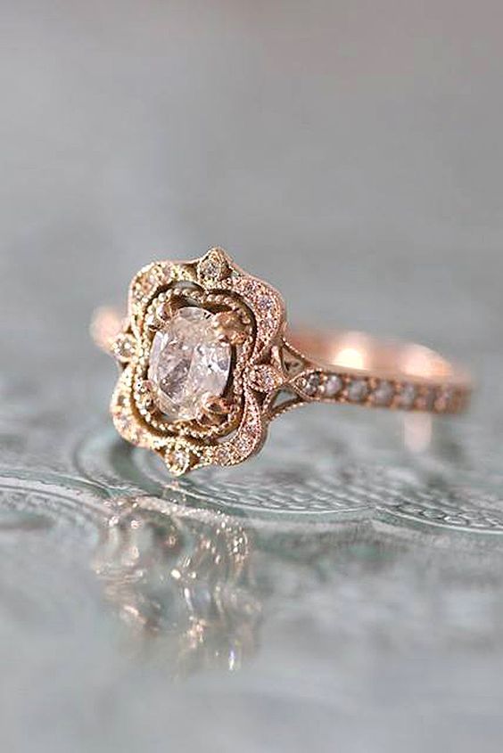 Hochzeit - Unique Wedding Rings.