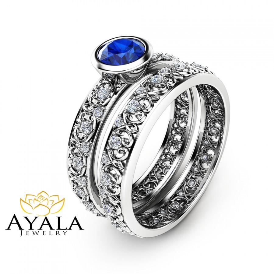 Hochzeit - Blue Sapphire Vintage Engagement Rings 14K White Gold Bezel Bridal Rings Engagement Ring Set Unique Vintage Rings