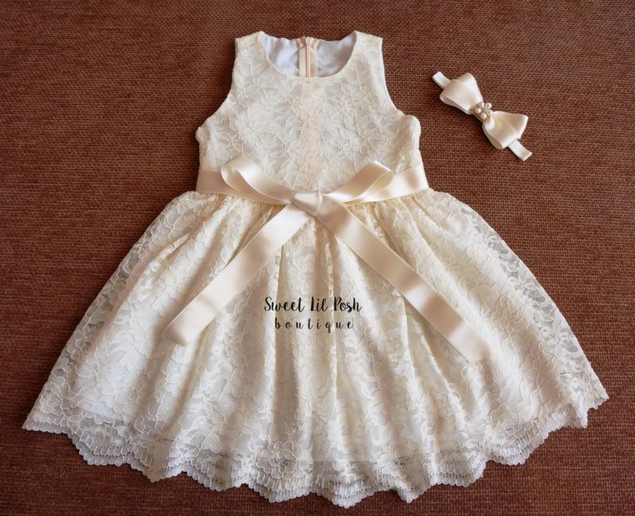 Mariage - Ivory Lace Girl Dress, Flower Girl Dress, Ivory Flower Girl Dress, Ivory Flower Girl, Junior Bridesmaid Dress, Rustic Flower Girl Dress