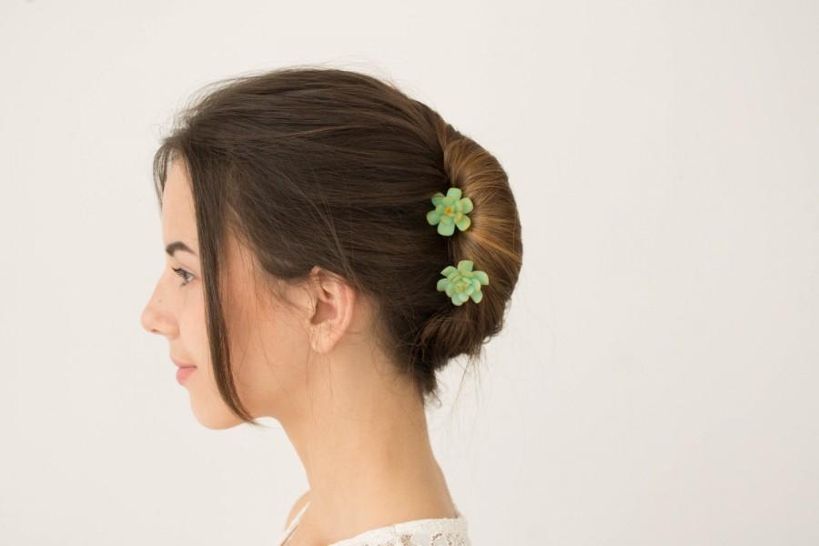Свадьба - Green Succulent Hair Pins Hairpin Polymer Clay Bobby Pins Hair Decoration Accessory Women Handmade Decoration Wedding Bridal Gift