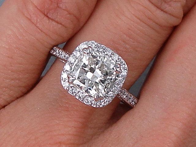 Hochzeit - Sparkly 2.55 ctw Cushion cut diamond ring with a gorgeous 2.02 ct I Color/VS2 Clarity Ehanced Cushion Cut Center Diamond