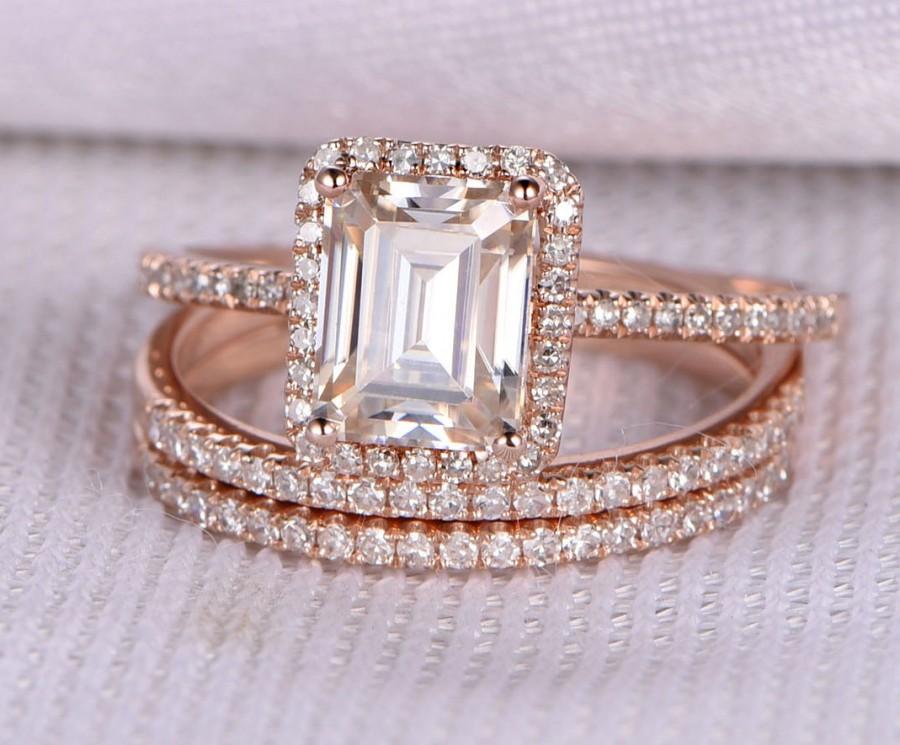 زفاف - Moissanite Engagement ring set,3pcs Wedding Ring Set,6x8mm Emerld Cut Stone,14k Rose gold,diamond Matching Band,Personalized for him/her