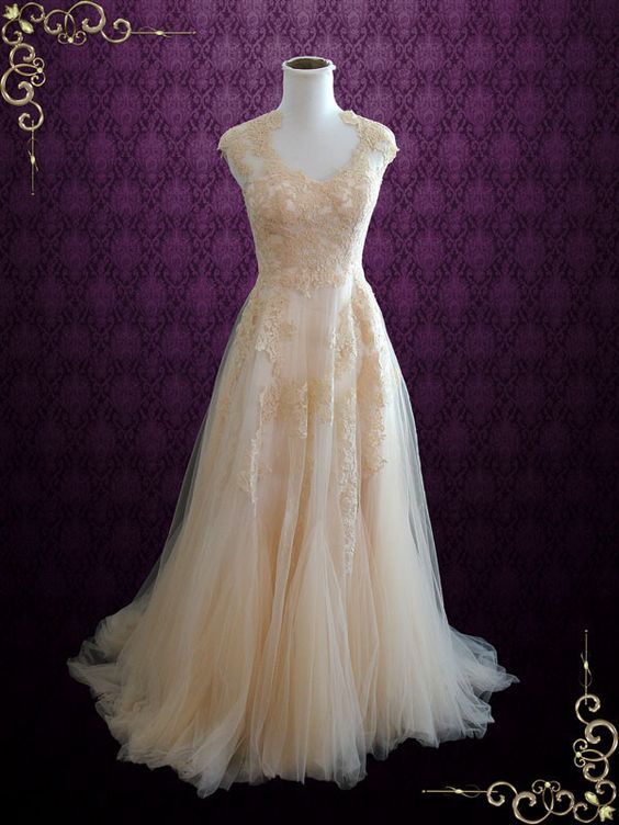 Hochzeit - Blush Whimsical Beach Lace Wedding Dress 
