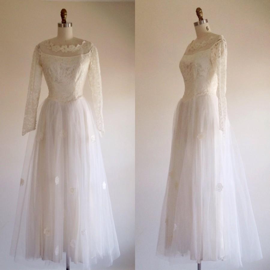 Wedding - White wedding dress-Lace wedding dress-Formal wedding dress- Tulle wedding dress- Illusion neckline- 50s wedding dress- 1950s bridal- Small