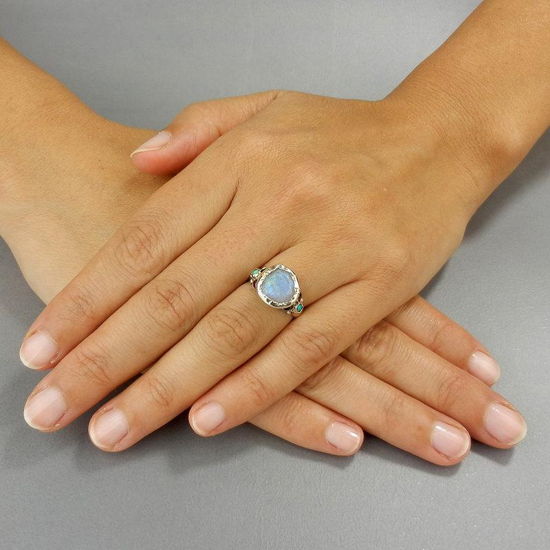 Mariage - Moonstone Ring, Sterling Silver Ring, Round Faceted Moonstone Abundance Ring, Birthstone Ring, Moonstone Ring, Unique Engagement Ring