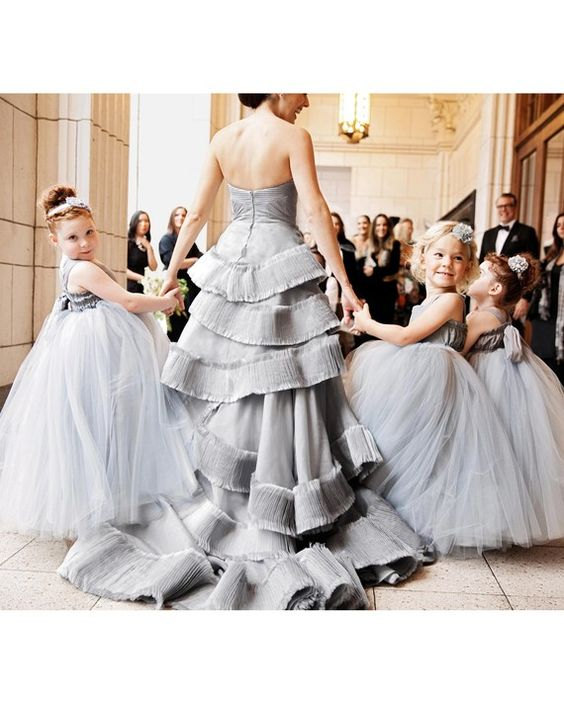 Свадьба - As Seen on Martha Stewart Weddings Flower Girl Dress Floor Length