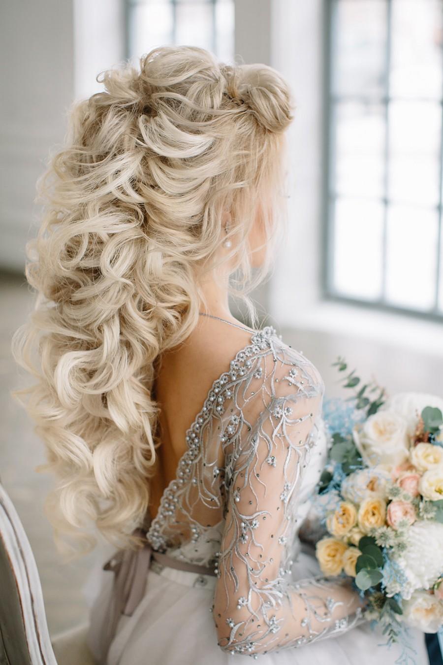 زفاف - Vera / Wedding dress with sleeves / Low back / Boneless / Light / Embroidered and beaded lace
