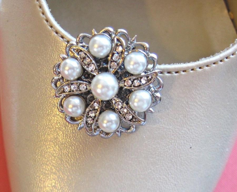 زفاف - Wedding Shoe clips, Pearl clips, Bridal  shoes, wedding Accessories,  silver Crystal, rhinestone pearl, "Glamorous" collection