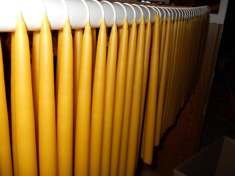 Hochzeit - LONG CANDLES 6 -14" long x 7/8"  Organic Beeswax candles. Free Shipping