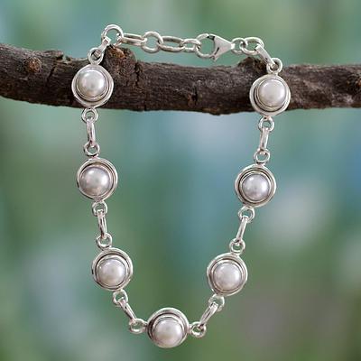 زفاف - Hand Made Bridal Sterling Silver Link Pearl Bracelet, 'White Cloud'