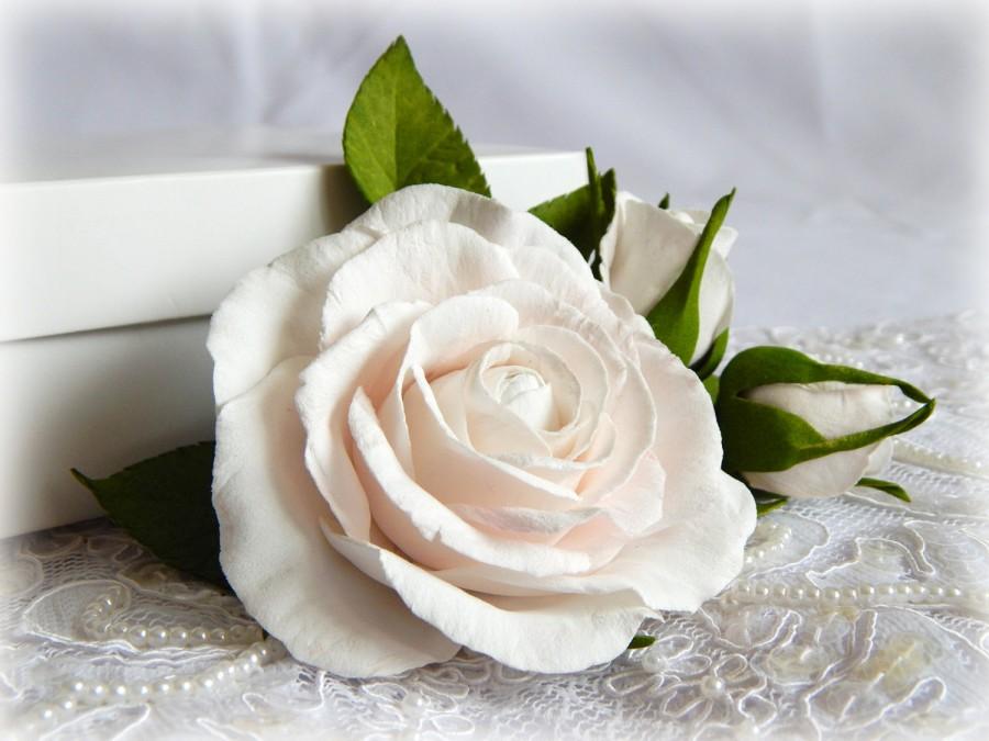 زفاف - Floral hair clip, Wedding barrette, White rose clip, Flower hair comb, Floral headpiece, White accessory, Bridal haircomb, Real touch roses