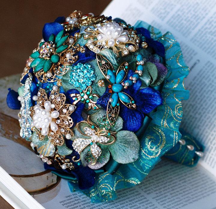 Hochzeit - SALE Vintage Bridal Brooch Bouquet Pearl Rhinestone Crystal - Peacock Green Teal Blue Turquoise Blue Gold - BB022LX