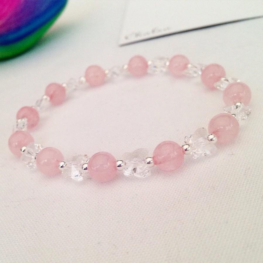 Mariage - Rose quartz bracelet with clear crystal butterflies, pink flower girl gift, wedding ideas, butterfly bracelet, pink bracelet, gift for girls
