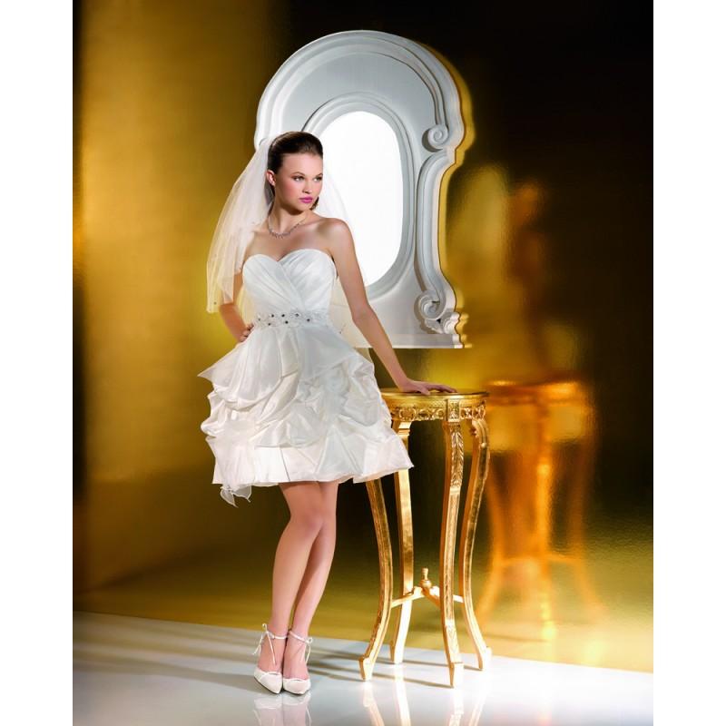 Hochzeit - Charming Ball Gown Sweetheart Beading Ruching Short/Mini Wedding Dresses - Dressesular.com