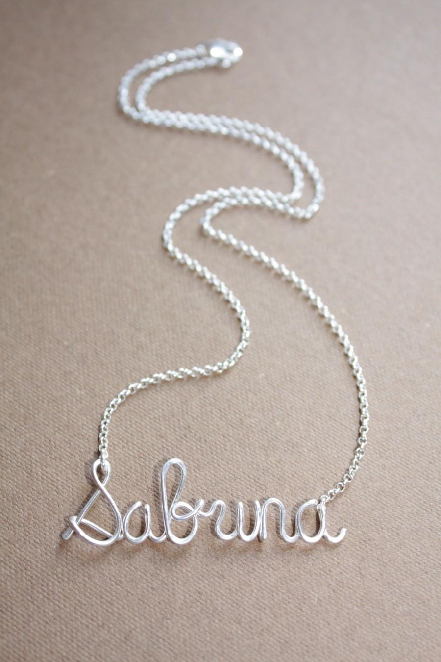 Mariage - Tiny Silver Name Necklace-Personalized Necklace-Name Necklace-Custom Name Necklace-Name Jewelry-Personalized Name Wire Jewelry Di & De
