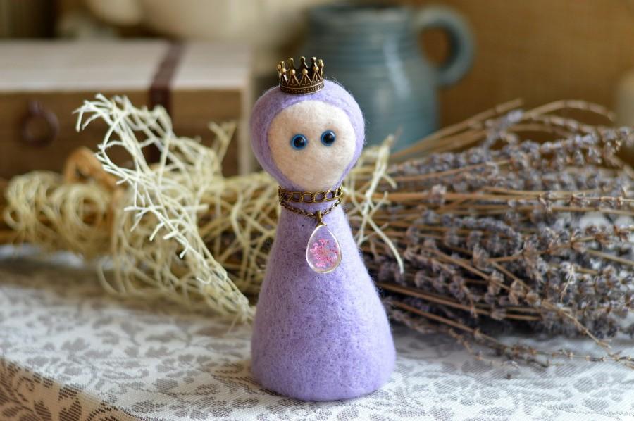 Hochzeit - Tenderness // Homemaker // A talisman for the soul and the home // amulet is made in the technique of dry felting // bewitching magic images