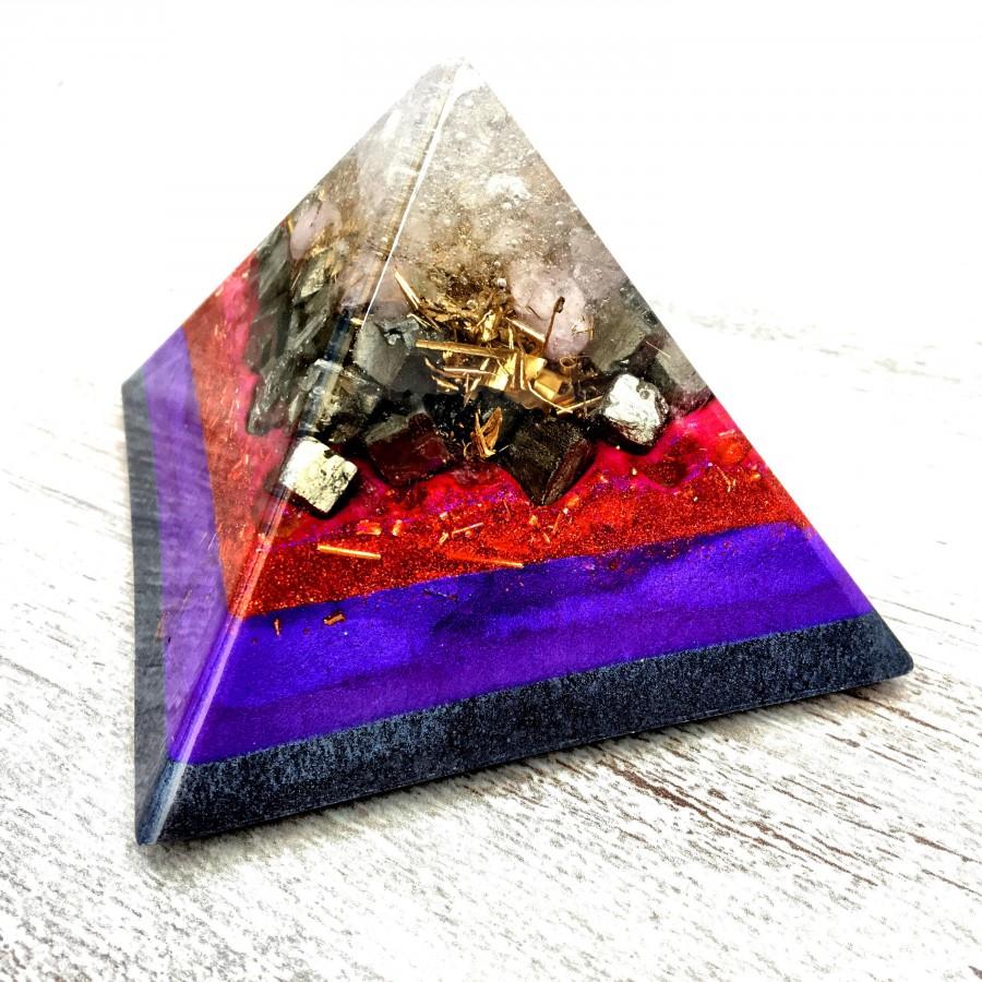 Wedding - Orgone Pyramid - Element of fire: Crystal quartz, Pyrite