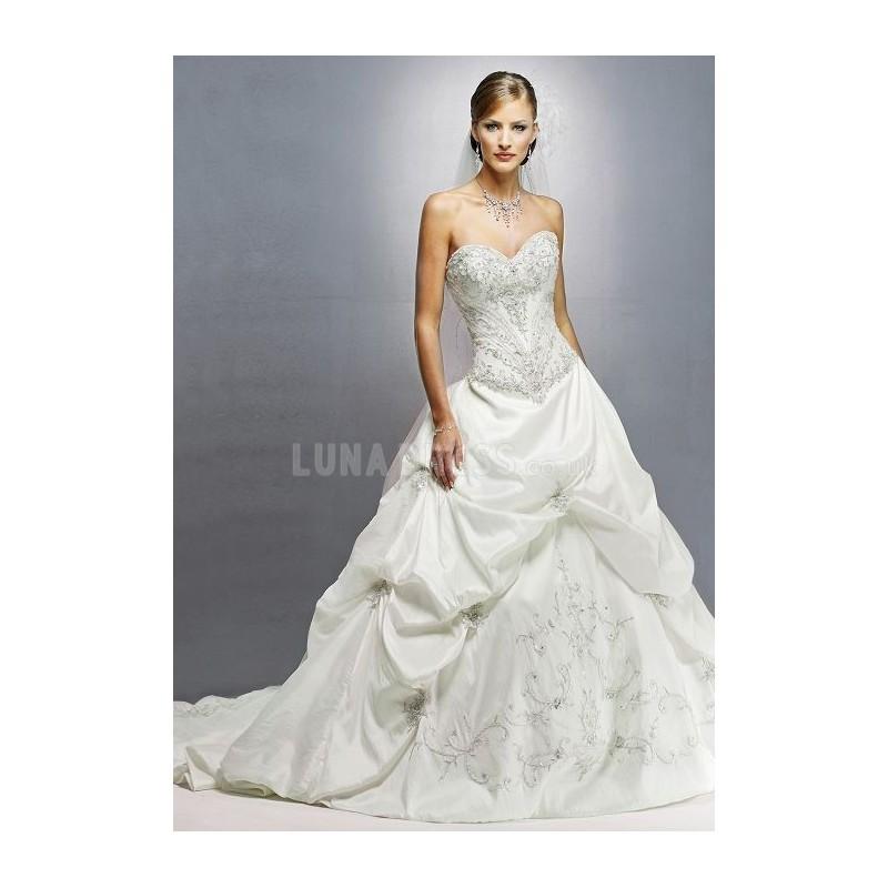 Свадьба - Dramatic Ball Gown Floor Length Taffeta Natural Waist Chapel Train Wedding Dress - Compelling Wedding Dresses