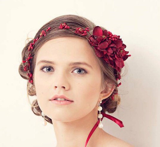 Mariage - Red flower crown, red wedding floral crown, Valentines wedding hair accessories, Red bridal hair accessories, Red garnet hair accessories