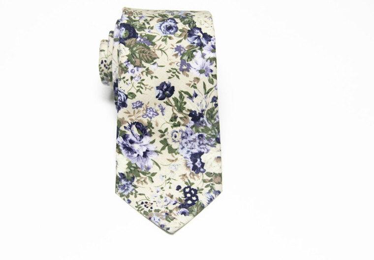 Mariage - Retro Blue Floral Tie.Mens Floral Neckties.Wedding Ties.Groomsmen Ties.Mens Gift Ideas.