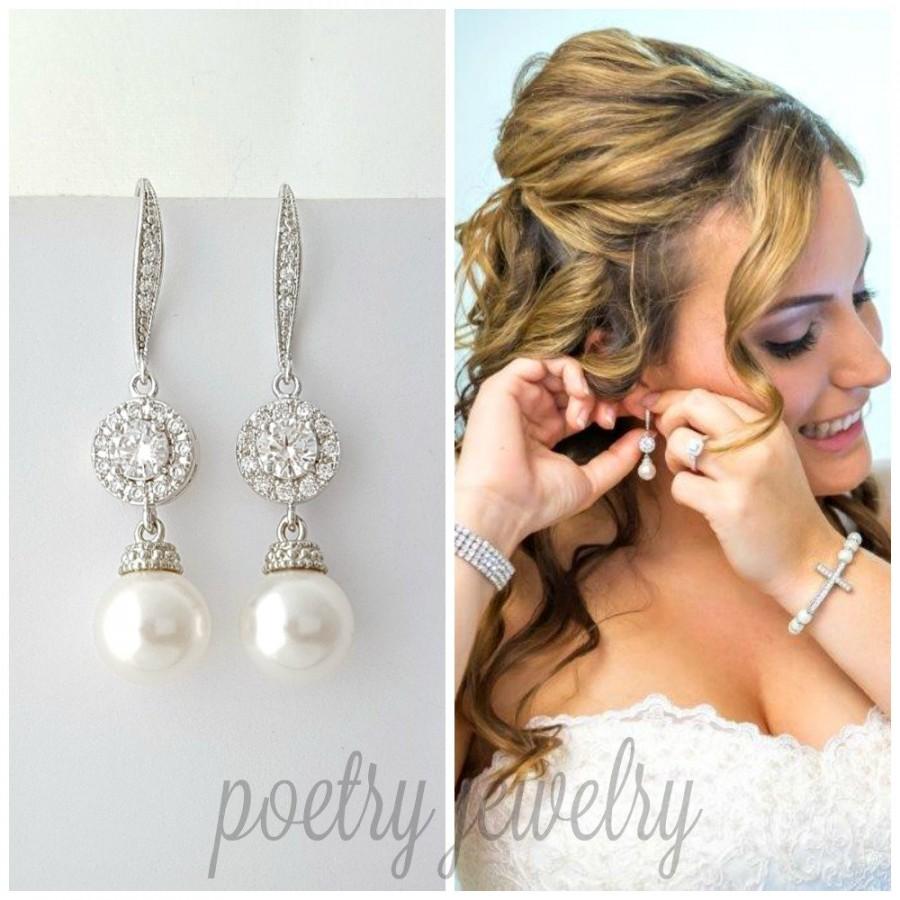 Mariage - Ivory Pearl Wedding Earrings Crystal Bridal Pearl Drop Earrings Silver Swarovski Pearl Wedding Earrings Wedding Jewelry, Alena