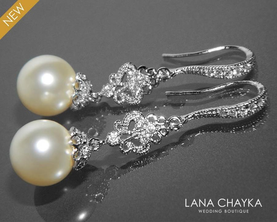 Hochzeit - Bridal Pearl Chandelier Earrings Swarovski 10mm Ivory Pearl Silver Earrings Wedding Pearl Jewelry Bridesmaid Earrings Pearl Dangle Earrings - $32.90 USD