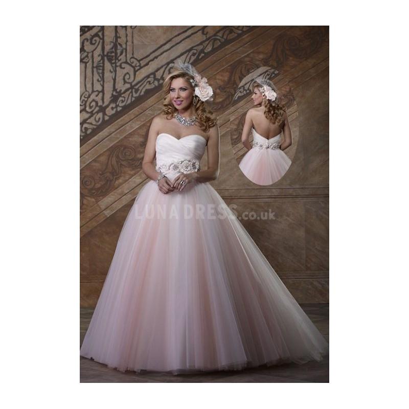 Свадьба - Romantic Tulle Sweetheart Ball Gown Floor Length Court Train Plus Size Wedding Gown - Compelling Wedding Dresses