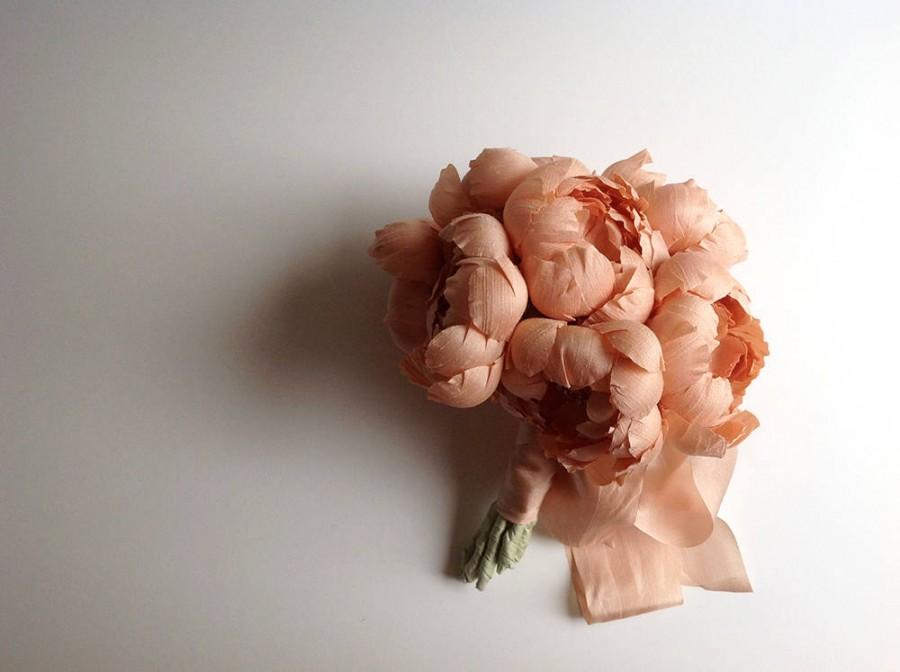 زفاف - Petite Peony Couture Silk Dupioni Brooch Bouquet