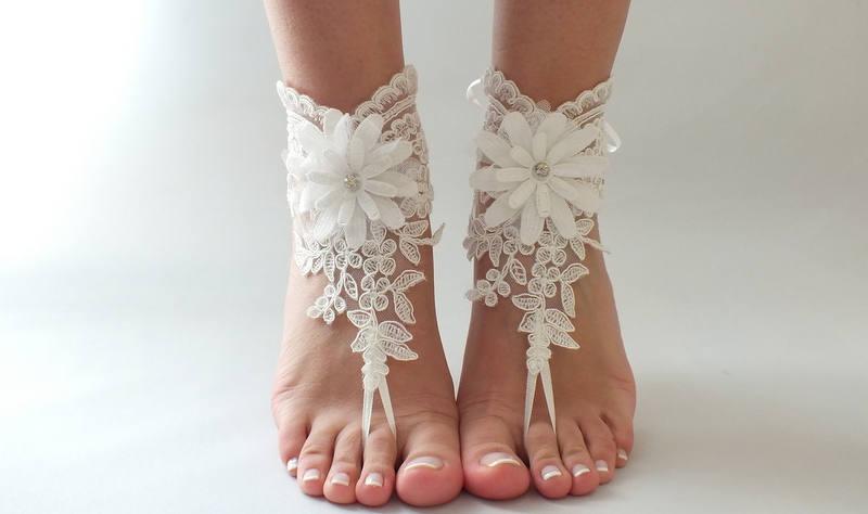 زفاف - Beach wedding Barefoot Sandals İvory Wedding Barefoot Sandals, Lace Barefoot Sandals, Bridal Lace Shoes, Floral Shoes, Anklet, Bridesmaid - $29.90 USD