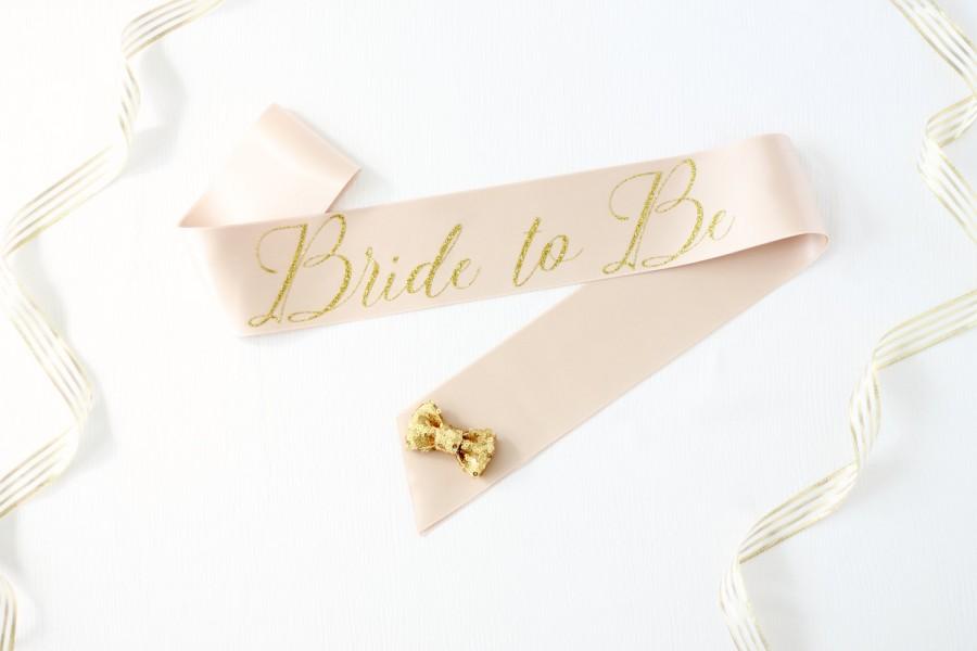 Hochzeit - Bride to Be Sash in Font #4 - Bachelorette Party - Bride Gift - Bride Sash - Bridal Shower - Bachelorette Accessory