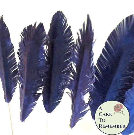 Wedding - Wafer paper feathers for cake decorating, wedding cake toppers, 5 feathers per listing