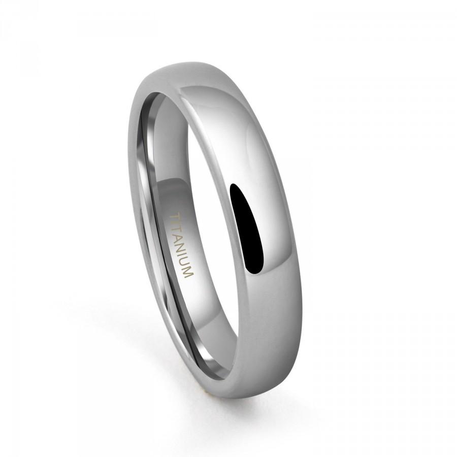 Mariage - Titanium Wedding Band,Plain Dome High Polished Titanium Ring, Engagement Ring,2/4/6MM,Free Custom Engraving