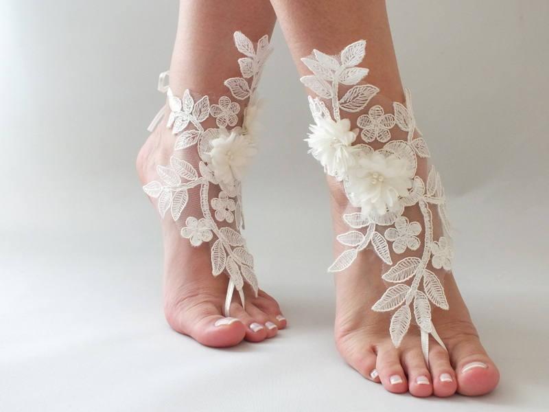 Hochzeit - ivory lace barefoot sandals wedding barefoot , 3D flowers pearl lace sandals Beach wedding barefoot sandals footles sandals bridal accessory - $29.90 USD