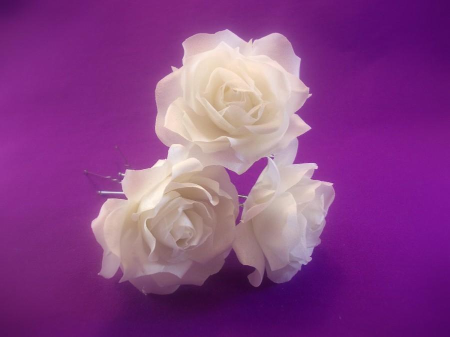 Свадьба - Wedding Silk Rose Hair Pins, Light Ivory Silk Hair Pins, Bridal Silk Hair Accessories, Hair Jewelry,  Real Touch Flower