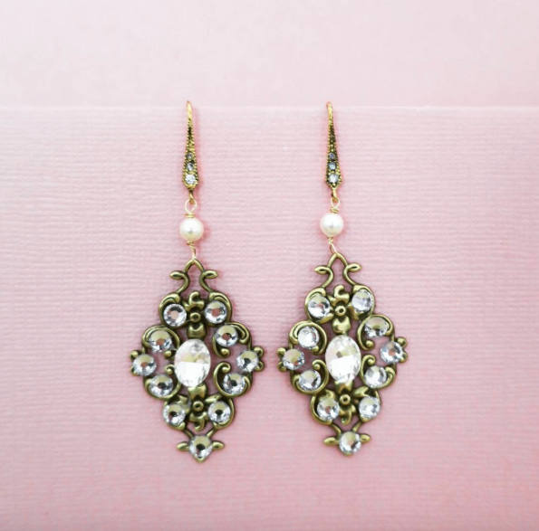 زفاف - Crystal Bridal Earrings Pearl and Crystal Earrings Antique Gold Bridesmaid Earrings Bronze Vintage Wedding Jewelry Tan Rustic Golden - $42.00 USD