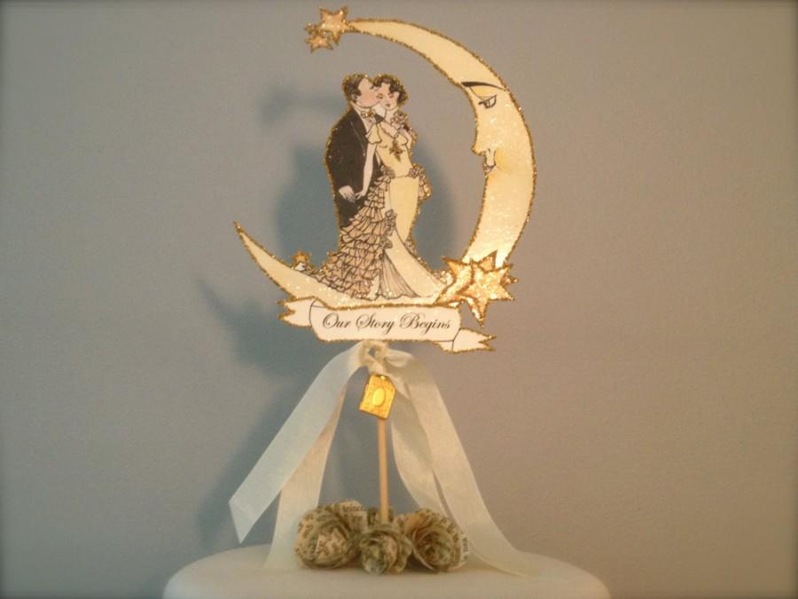Hochzeit - Crescent Moon Wedding Cake Topper, Great Gatsby Book Themed, Gold Glitter Outline