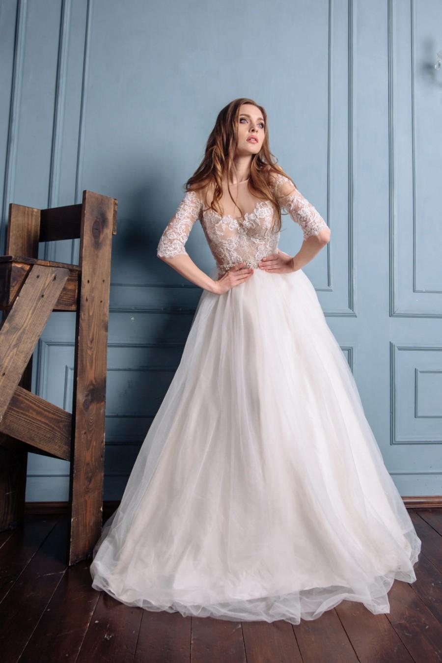 Hochzeit - Alana Wedding Dress, Boho Wedding Dress, Simple Wedding Dress, Beach Wedding Dress, Long Sleeve Dress, Princess Gown, Fairy Wedding Dress