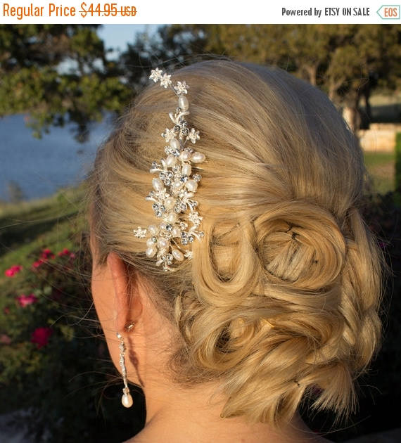 Hochzeit - SALE Freshwater pearl bridal hair accessories comb, wedding hair comb, Swarovski crystal rhinestone hair comb hair comb wedding 207142010