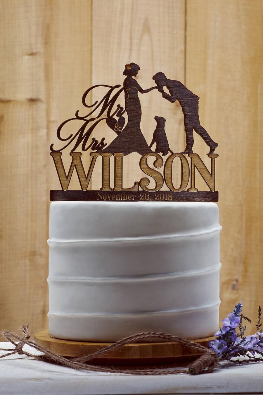 Свадьба - Customized Wedding Cake Topper With Dog, Personalized Cake Topper for Wedding, Custom Personalized Wedding Cake Topper, Couple Cake Topper