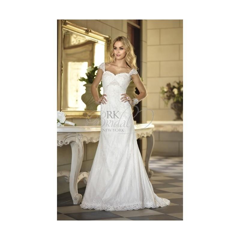 زفاف - Stella York by Essence of Australia Spring 2014 - Style 5790 - Elegant Wedding Dresses
