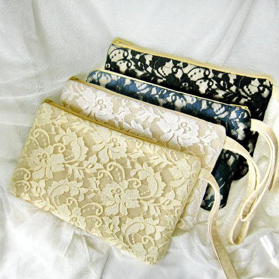 زفاف - Set of 6 Bridesmaid clutch, linen lace clutch, bridesmaid gift wedding gift, Makep bag ivory white lace purse rustic simple zipper CL904
