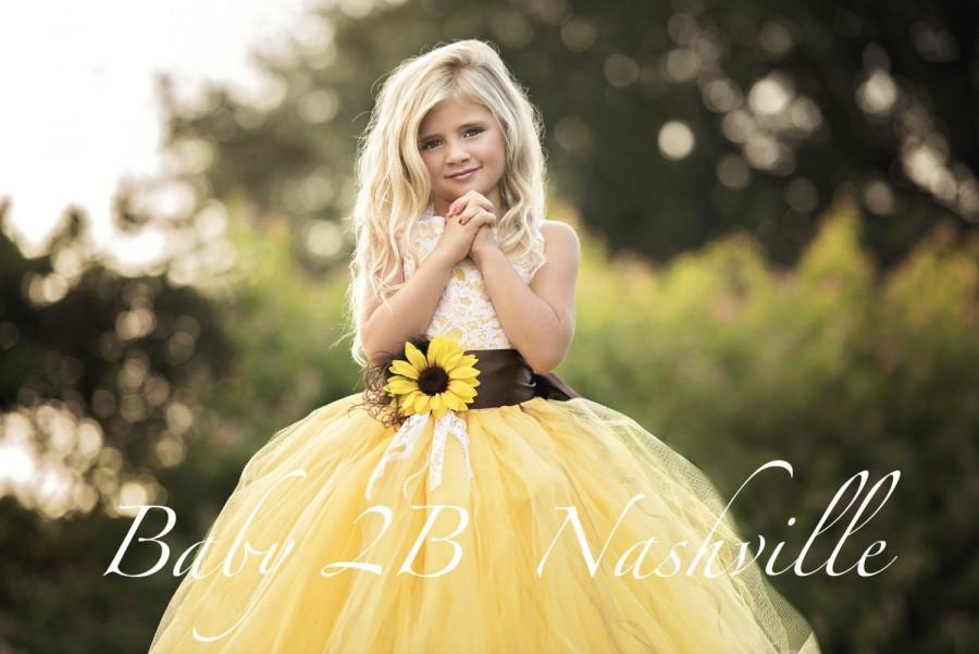 Hochzeit - Yellow Sunflower Dress Yellow Dress Lace Dress Tulle dress Wedding Dress Birthday Dress Toddler Tutu  Dress  Sunflower Girls Dress