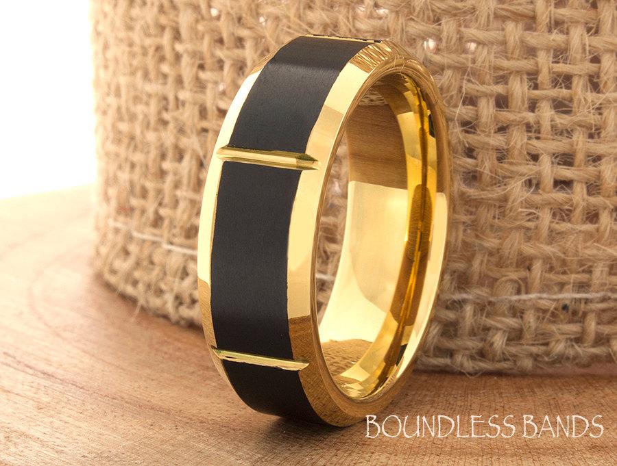 Mariage - Yellow Gold Tungsten Ring Wedding Band Promise Ring Tungsten 7mm Mans Band Two Tone Yellow Gold And Black Ring Beveled Slanted Comfort Fit