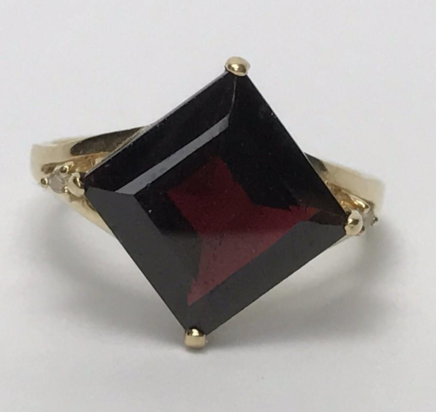 Wedding - Vintage Garnet Ring. Diamond Accents. 14k Yellow Gold. Unique Engagement Ring. Estate Jewelry. January Birthstone. 2 Year Anniversary.