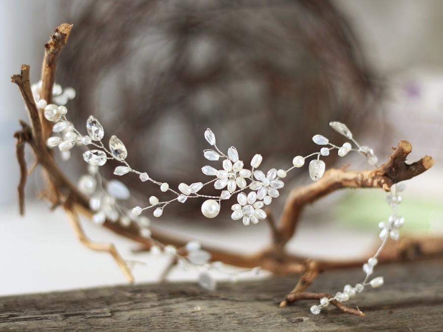 Hochzeit - Bridal Hair Piece, Wedding Hair Vine, Bridal Hair Vine, Floral Bridal Headband, Crystal Headpiece, Wedding Halo, Ornament, Bridal Jewelry