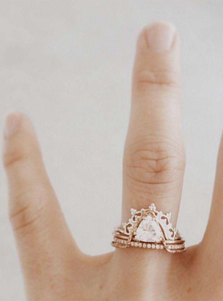 Свадьба - 26 Engagement Rings You'll Want To Wear Forever